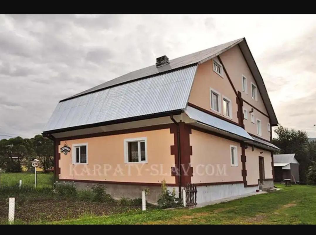 "Різьбярська Садиба" Slavske Exteriör bild