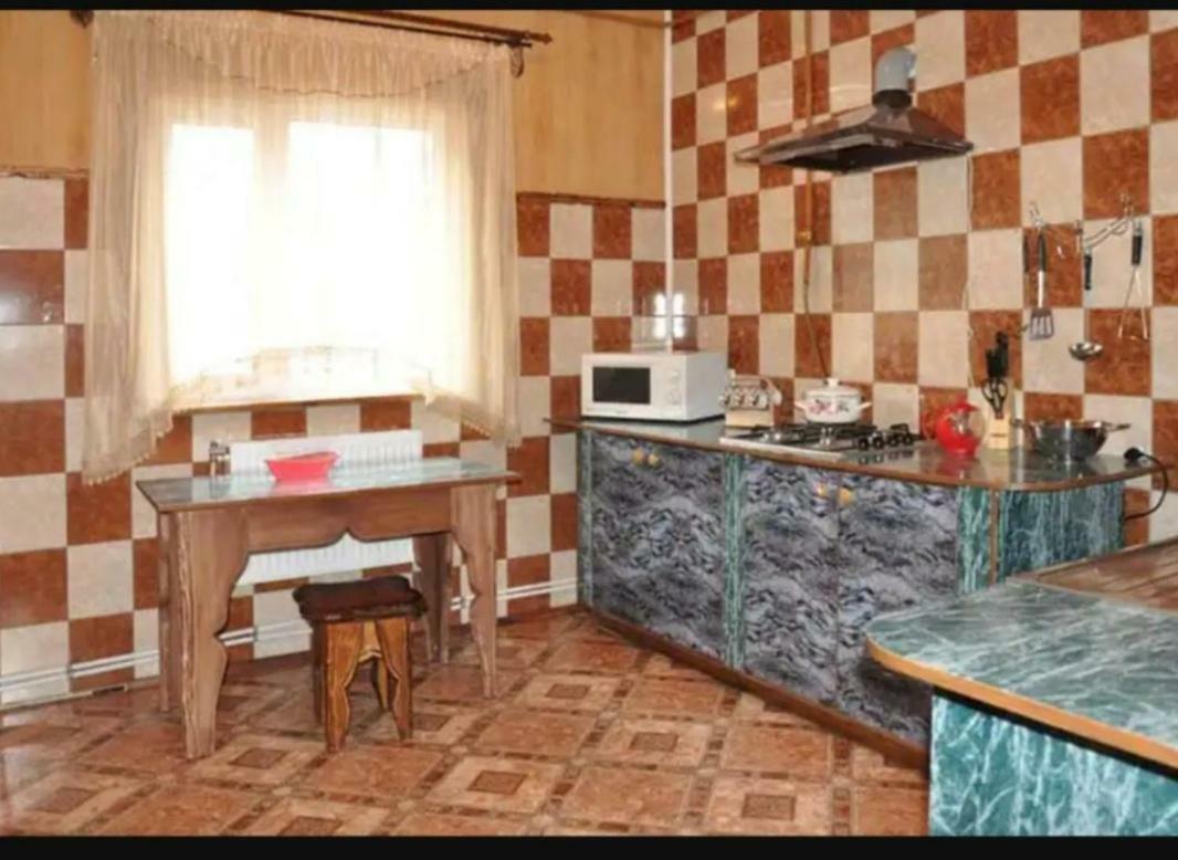 "Різьбярська Садиба" Slavske Exteriör bild